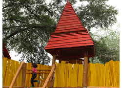 Lasur, Biofa, Spielplatz