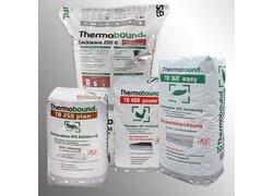 mehrere Säcke des Produkts "Thermobound," darunter Varianten wie "Sackware 200lt", "TB 250 plan," "TB 400 power," und "TB 160 easy" , für gebundene EPS-Schüttungen