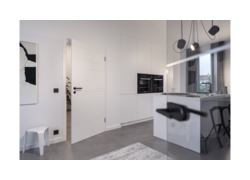 Moderne weiße Küche mit offenem Durchgang, schwarzem Ofen und minimalistischer Dekoration