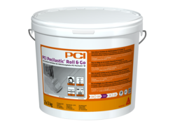 Eimer mit PCI Rollkleber.