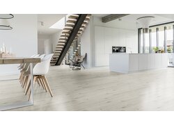Raumszene, Treppe, Bodenbelag